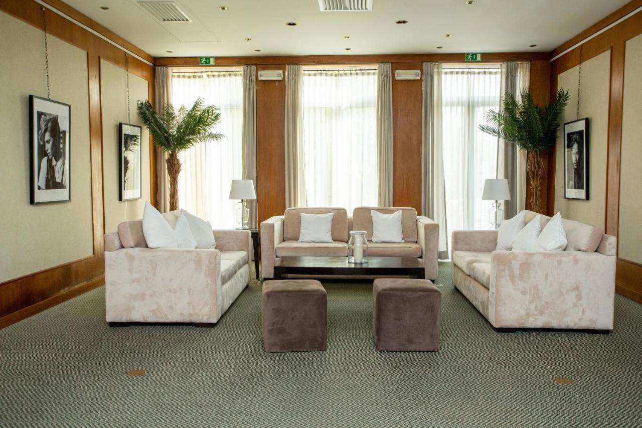 Hotel Inglaterra - Charme & Boutique Estoril Luaran gambar