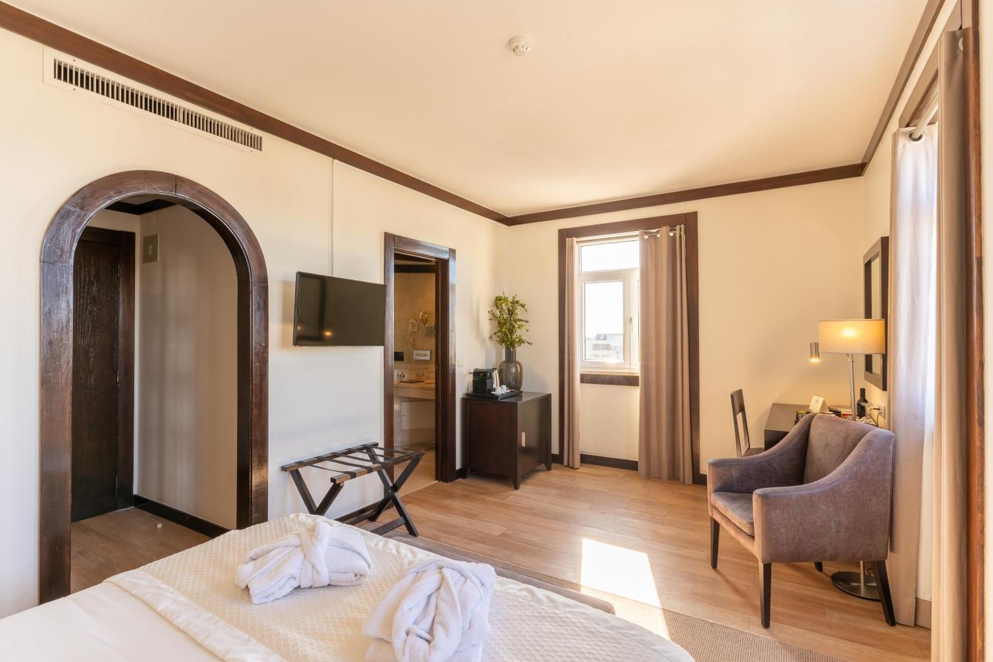 Hotel Inglaterra - Charme & Boutique Estoril Luaran gambar