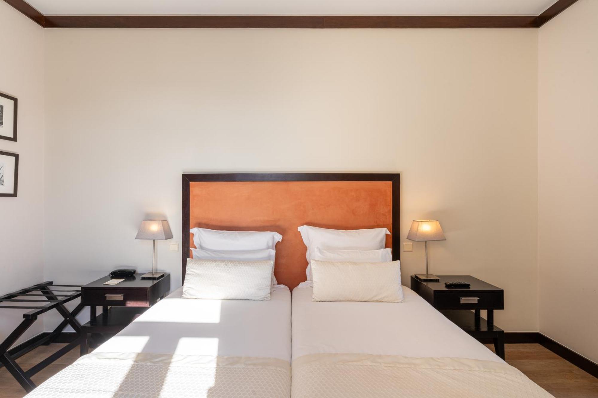 Hotel Inglaterra - Charme & Boutique Estoril Luaran gambar